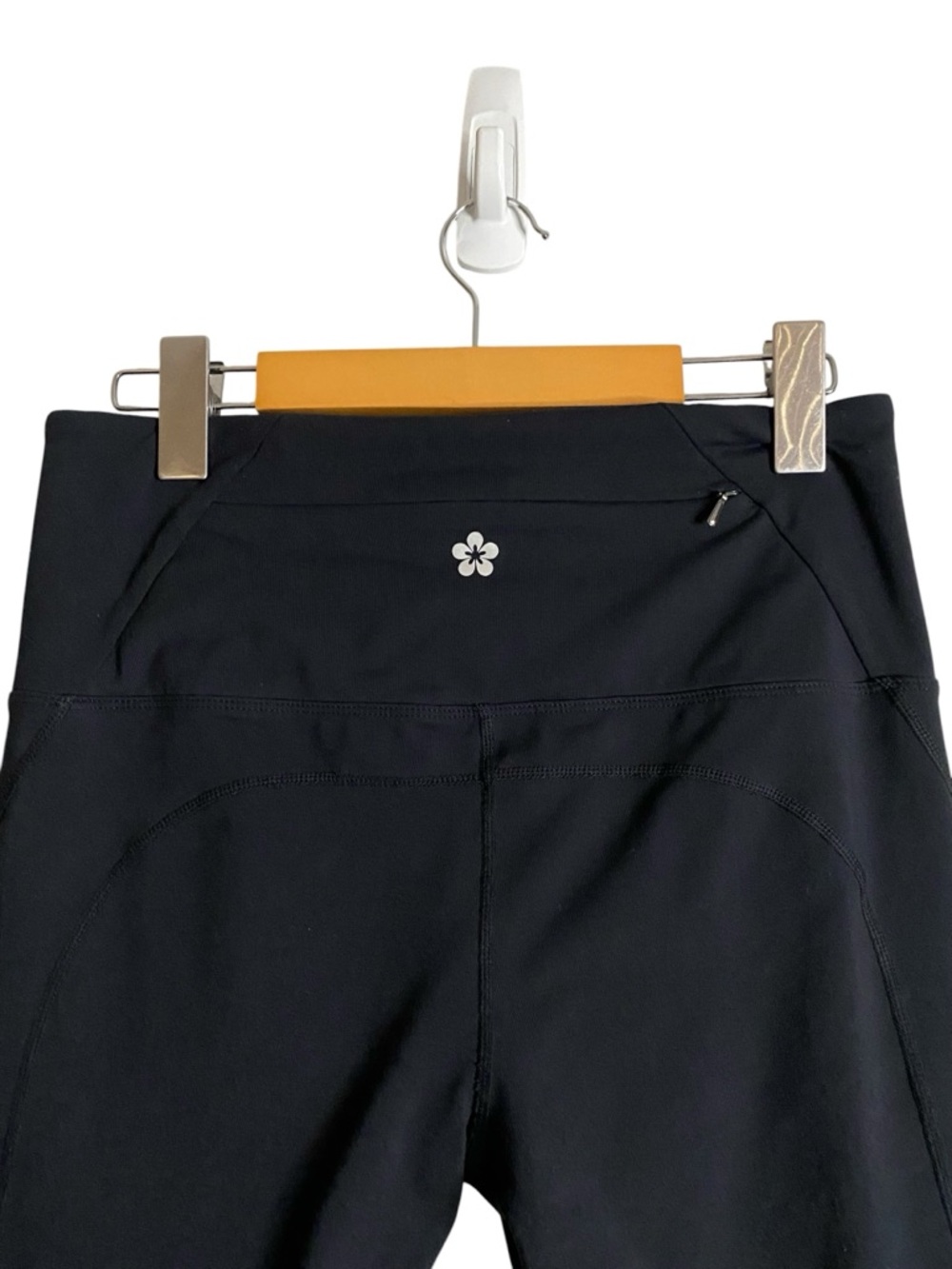 Tuff Athletics Women's Black High-Waisted Performance Wear Leggings - Picture 7 of 8